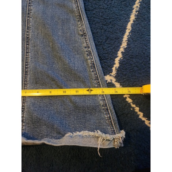 Rock & Roll Bargain Button Bell Bottom Light Wash Jeans 27x34 - Picture 7 of 7